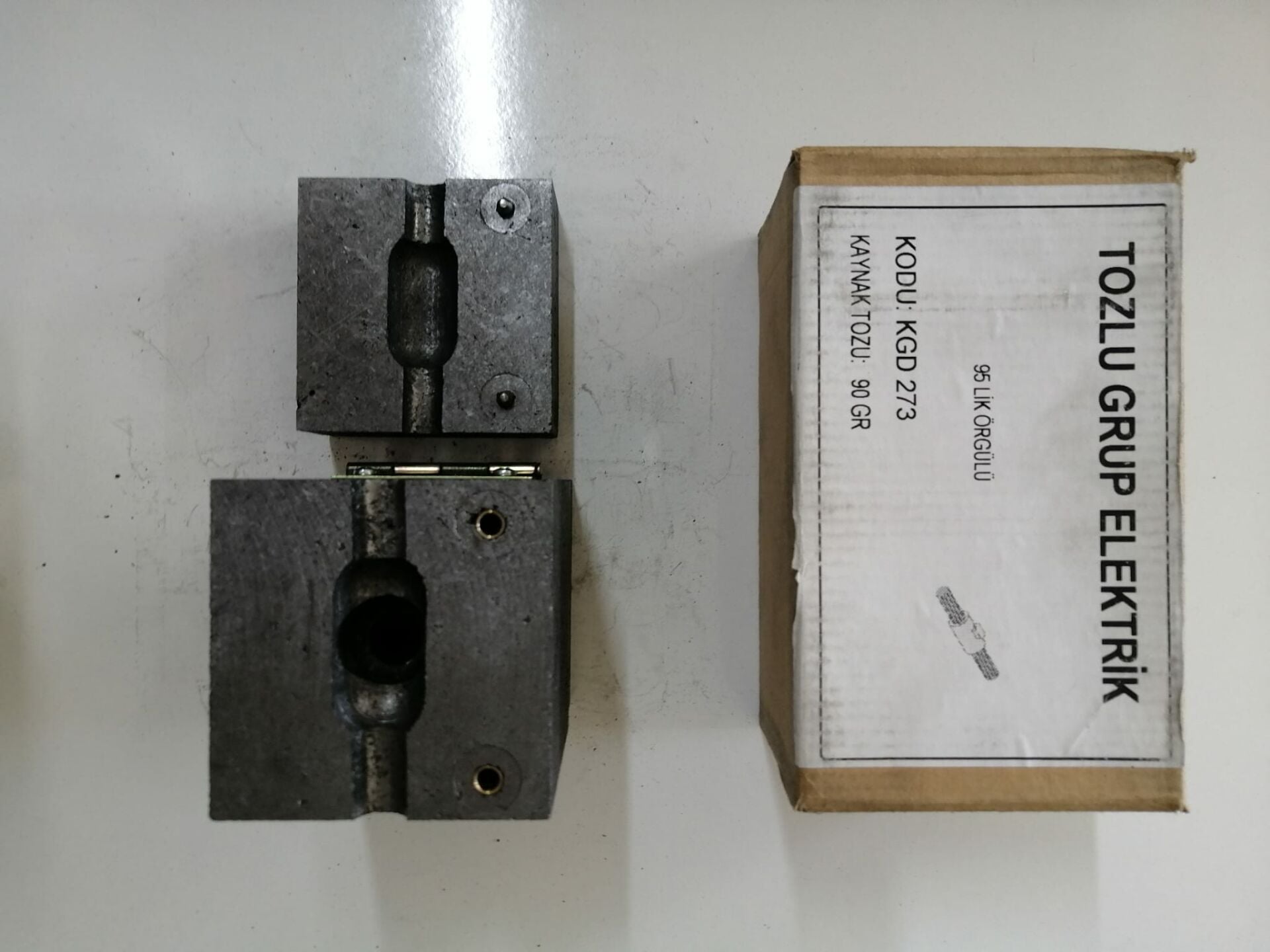 ÇUBUKSUZ DÜZ bağlantı 1X 95MM2 DEVAM DÜZ TİPİ 2 Hat Ekleme Hat Ekleme Bakır Alüminyum Termokaynak Potası Cadweld Bakır Kaynak